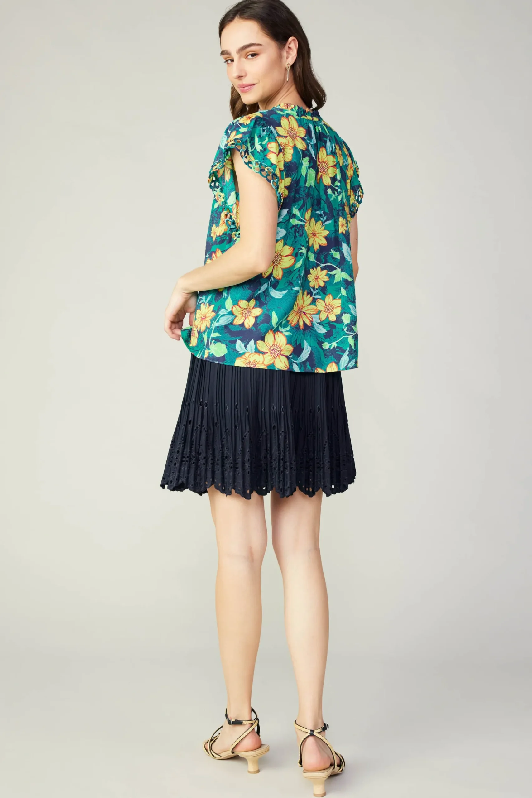Current Air Sleeveless Tops-Botanical Print Eyelet Blouse YELLOWFLORALMLT