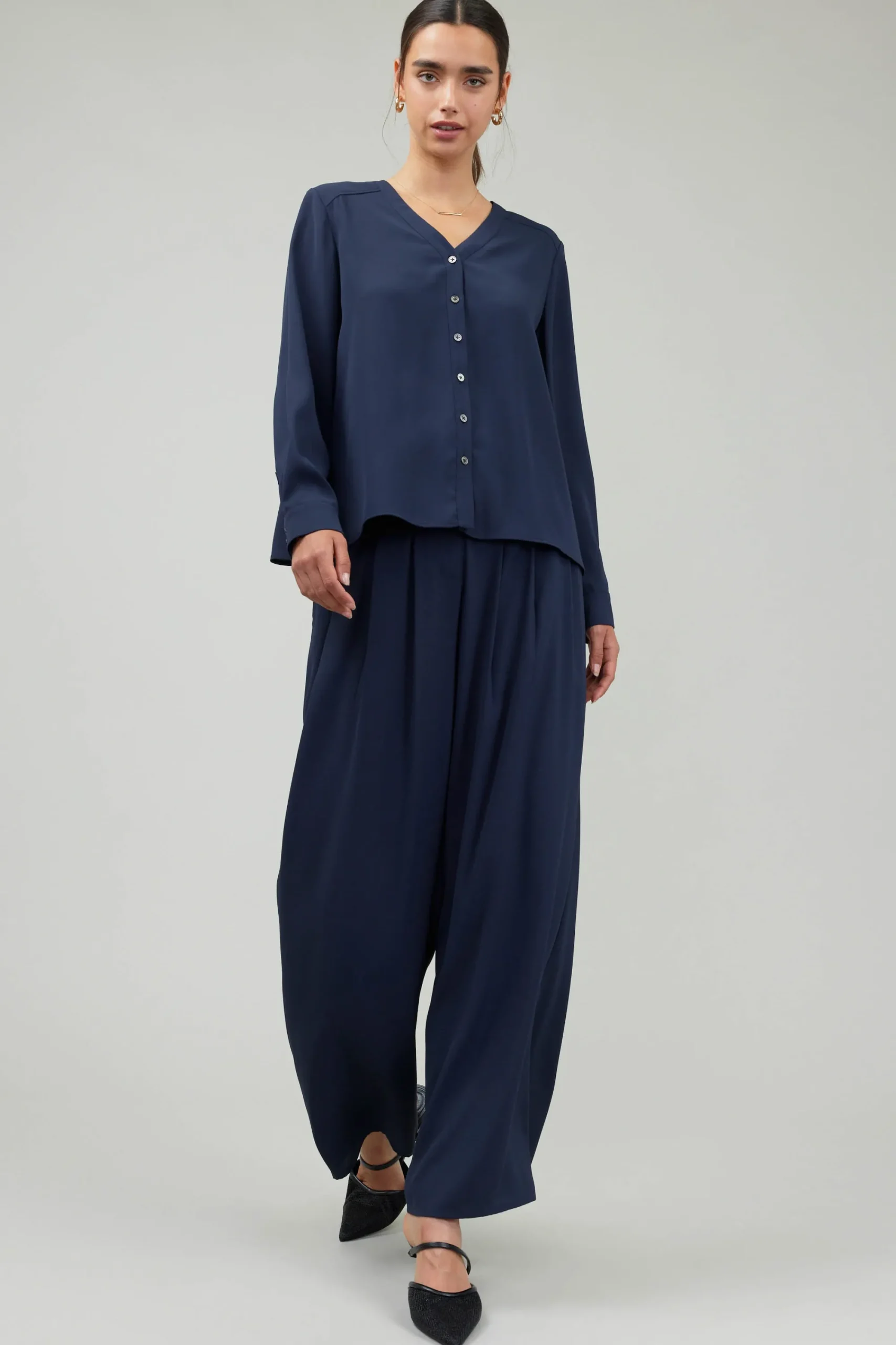 Current Air Long Sleeve Tops-Buttondown Blouse SLATENAVY