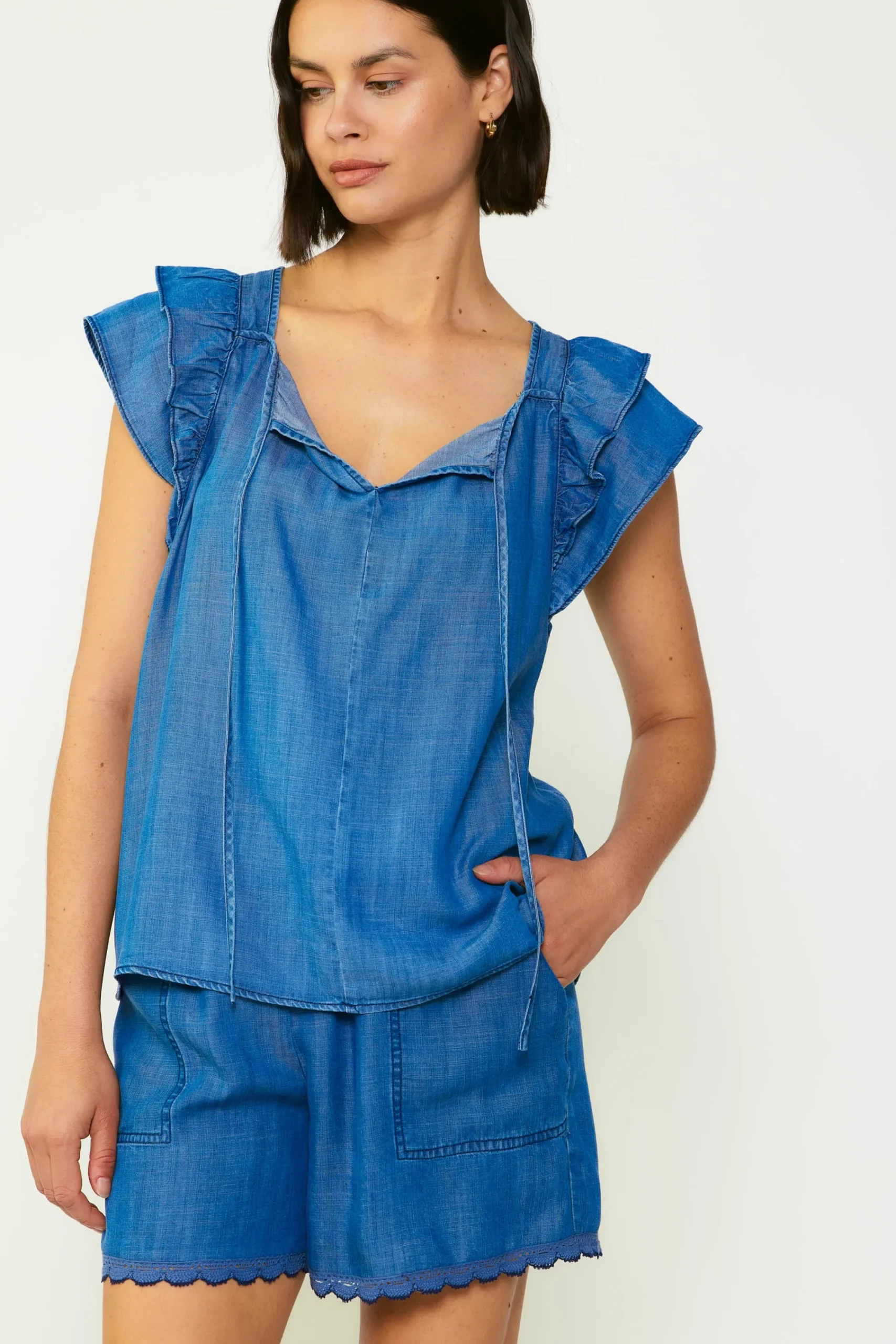 Current Air Sleeveless Tops | Short Sleeve Tops-Back Cutout Top CHAMBRAY