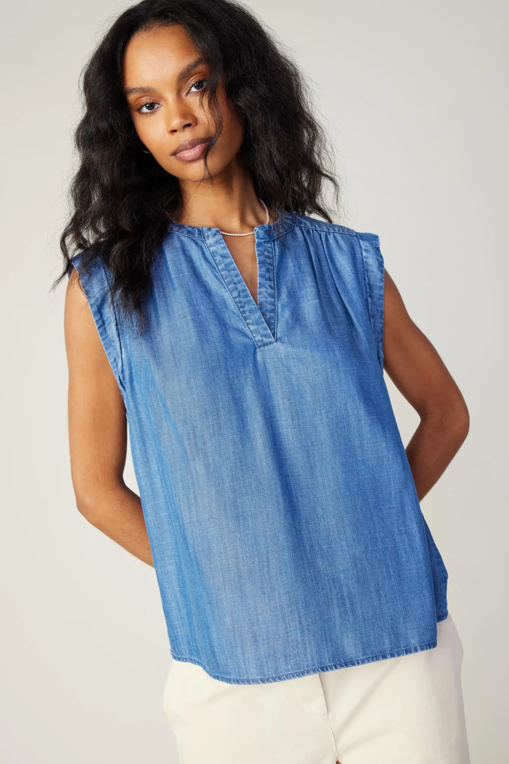 Current Air Sleeveless Tops-Tank Top CHAMBRAY