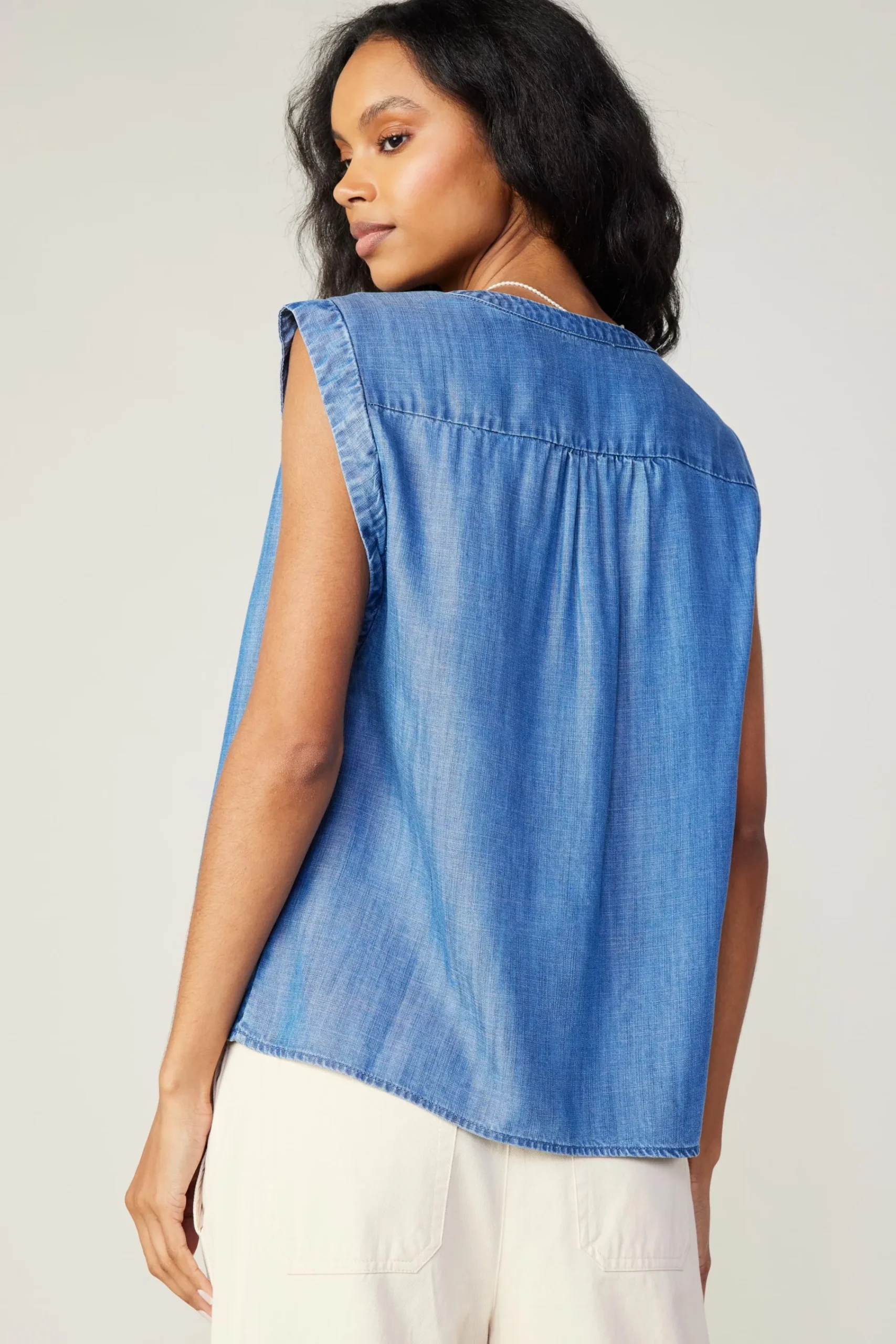 Current Air Sleeveless Tops-Tank Top CHAMBRAY