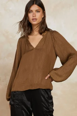 Current Air Long Sleeve Tops-Crinkle Texture Blouse BROWN