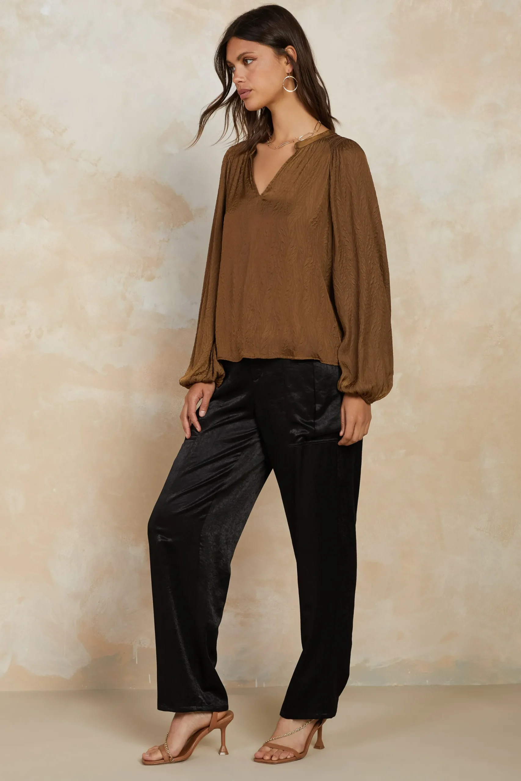 Current Air Long Sleeve Tops-Crinkle Texture Blouse BROWN