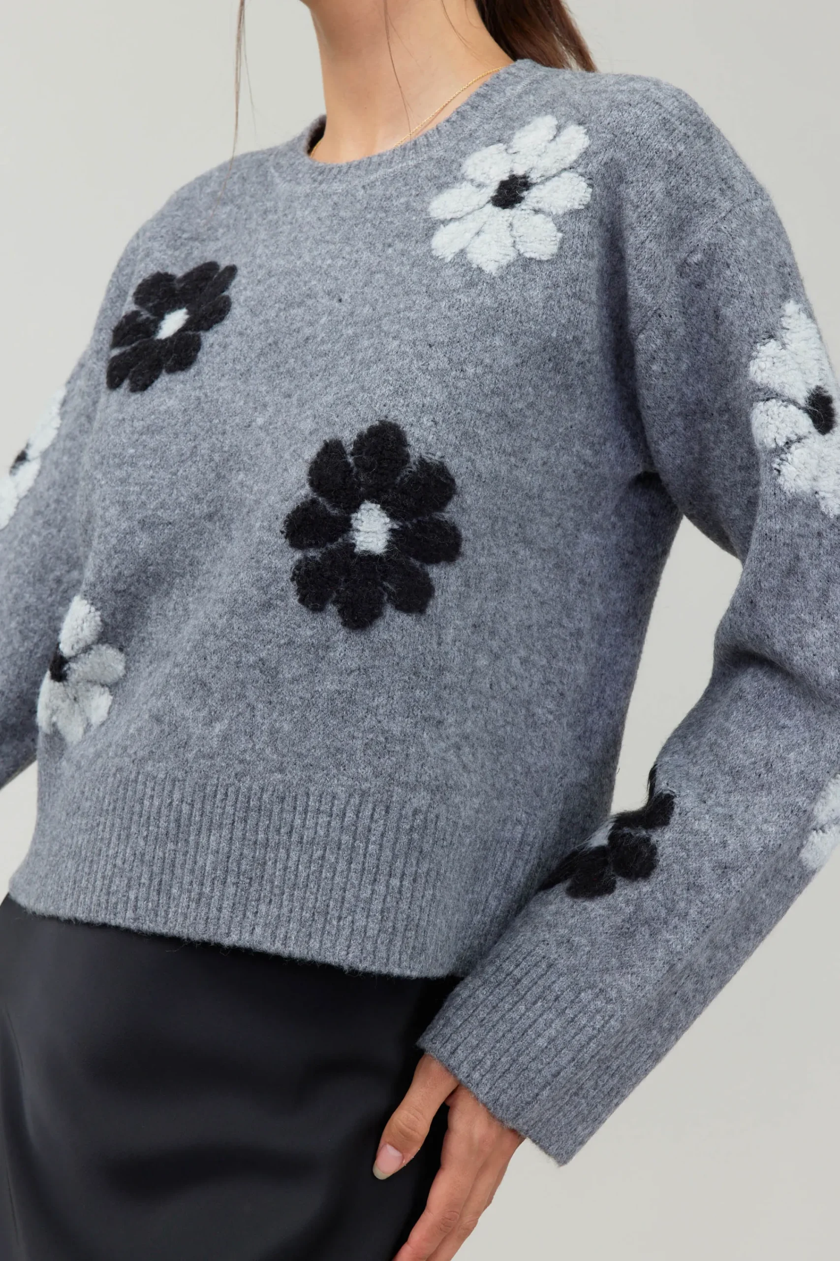 Current Air Knitwear | Sweaters-Daisy Embroidered Sweater MELANGEGREY