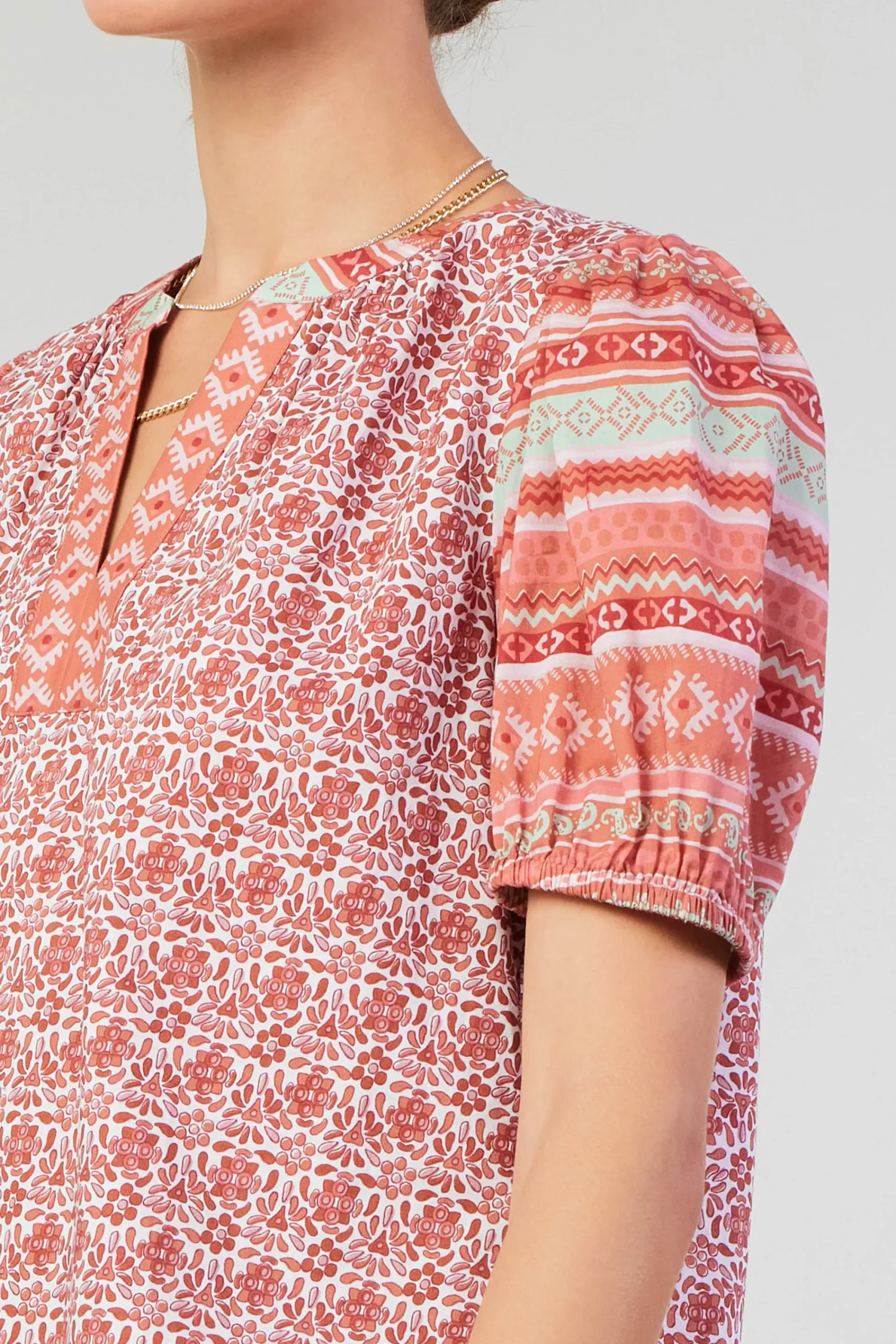 Current Air Short Sleeve Tops-Floral Bohemian Top REDMLT