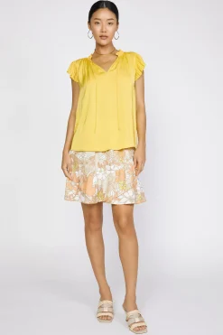 Current Air Sleeveless Tops | Short Sleeve Tops-Margot Pleated Sleeve Blouse SUNNYYELLOW