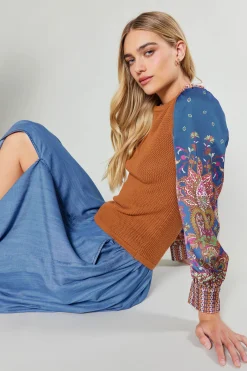 Current Air Knitwear | Sweaters-Paisley Contrast Sleeve Knit Top RUSTNAVY