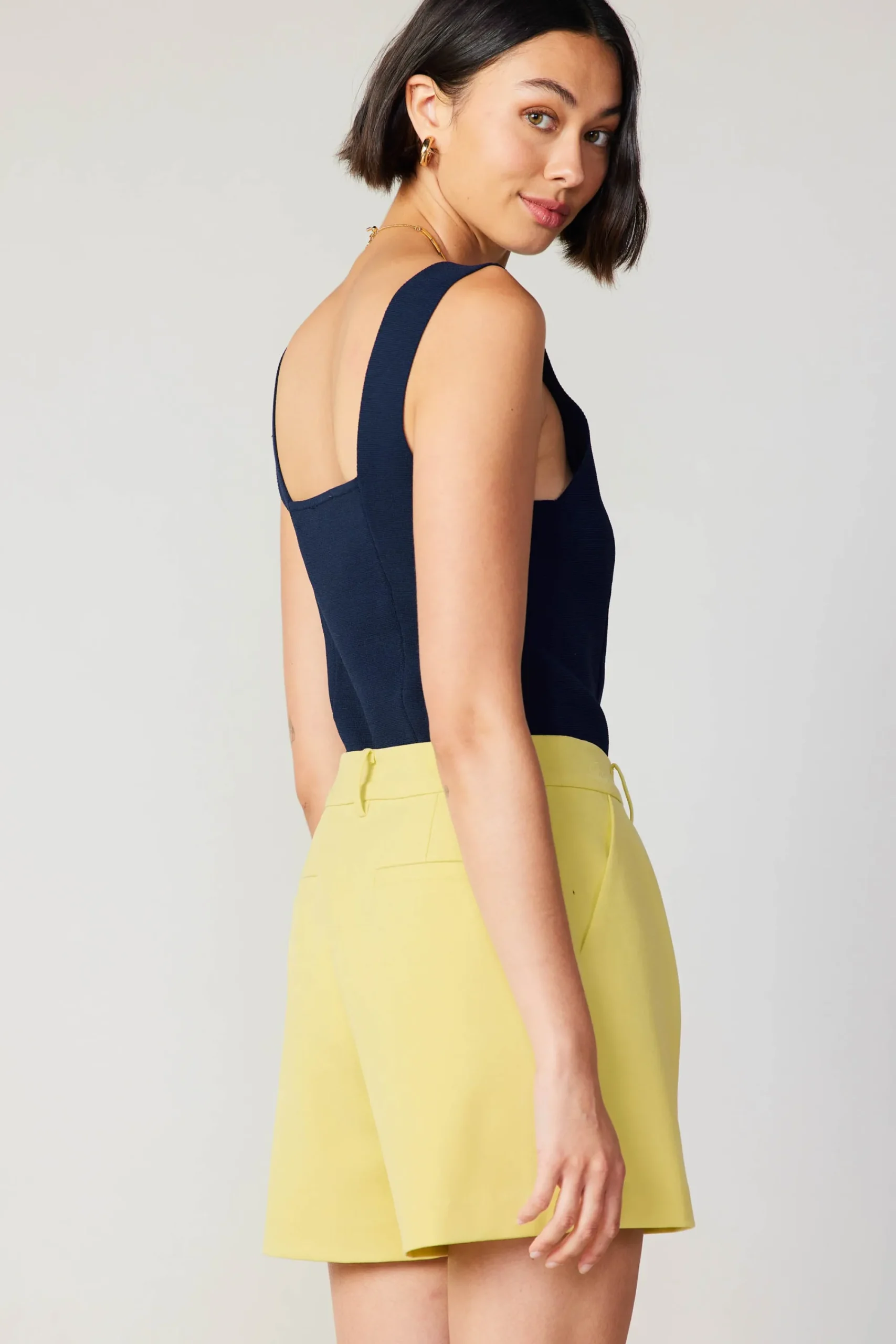 Current Air Pants-Pintucked Shorts LEMON