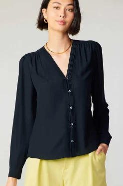 Current Air Long Sleeve Tops-Pleat Detail Buttondown Shirt BLACK