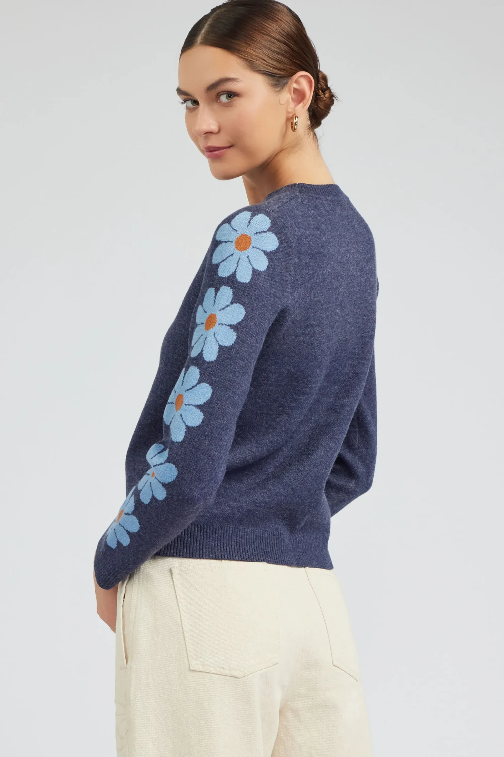 Current Air Knitwear | Sweaters-Retro Daisy Motif Sweater NAVY