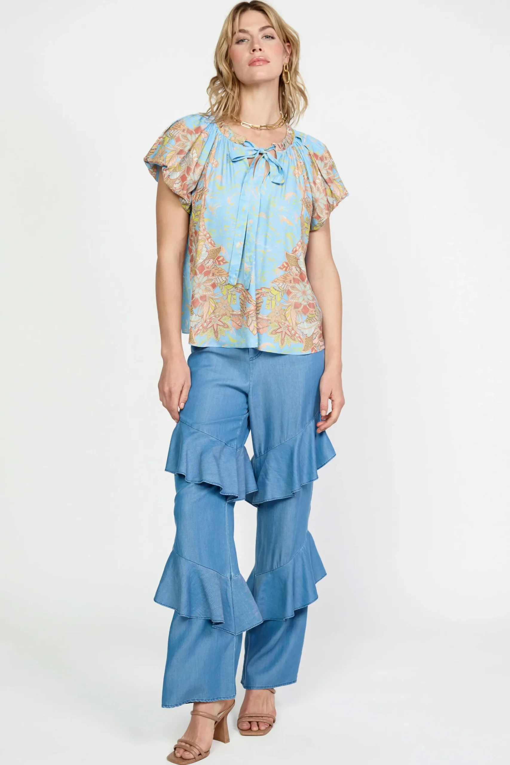 Current Air Short Sleeve Tops-Retro Floral Bubble Sleeve Top SKY