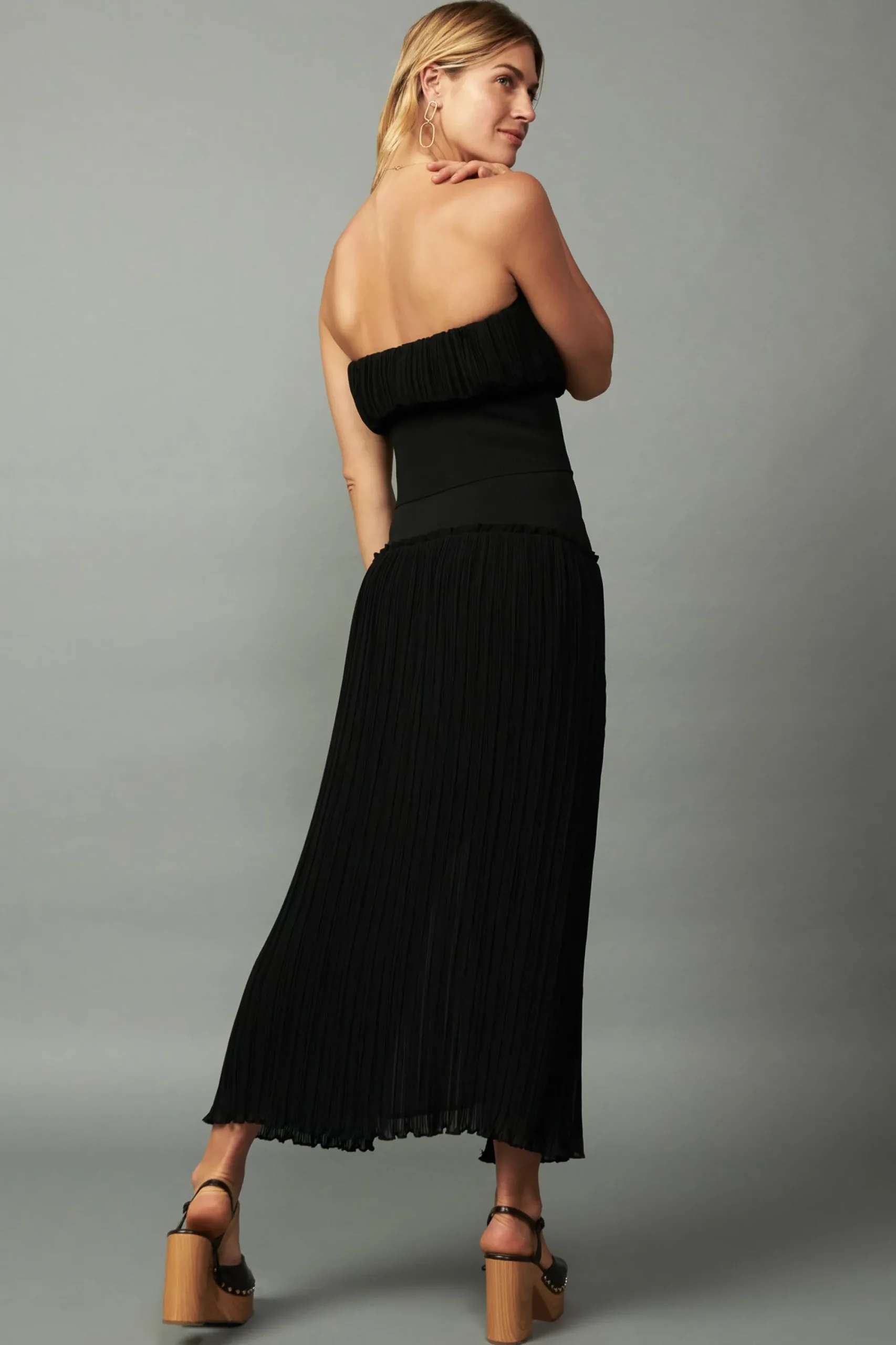 Current Air Skirts-Ribbed Waist Midi Skirt BLACK