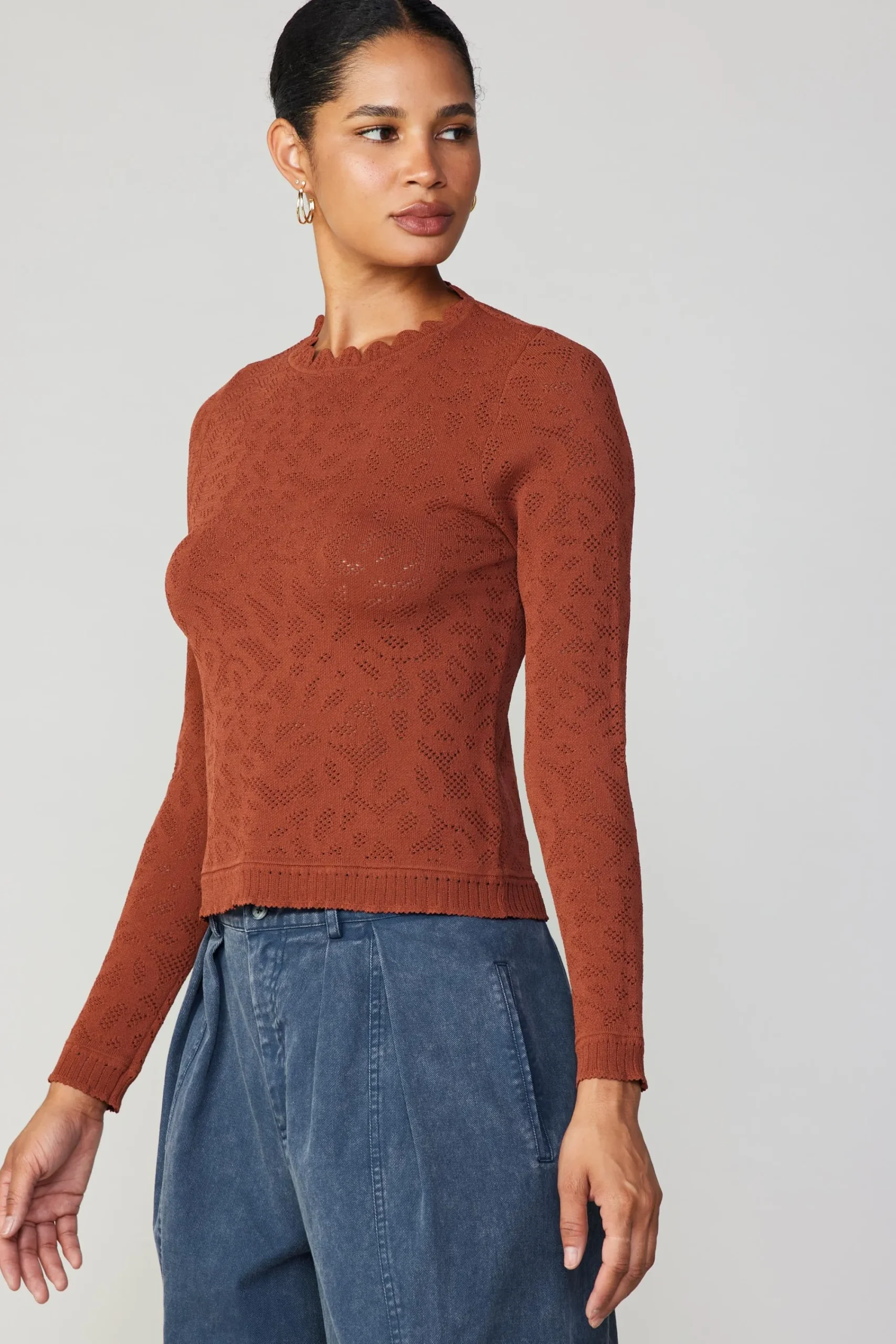 Current Air Long Sleeve Tops | Sweaters-Scalloped Knit Top RUST