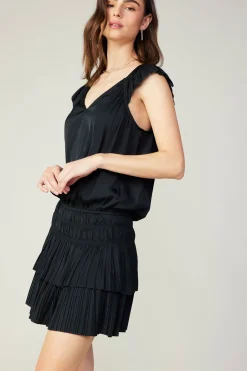Current Air Mini Dresses-Sweetheart Smocked Mini Dress BLACK